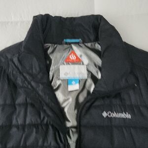 Columbia Black Puffer Vest
